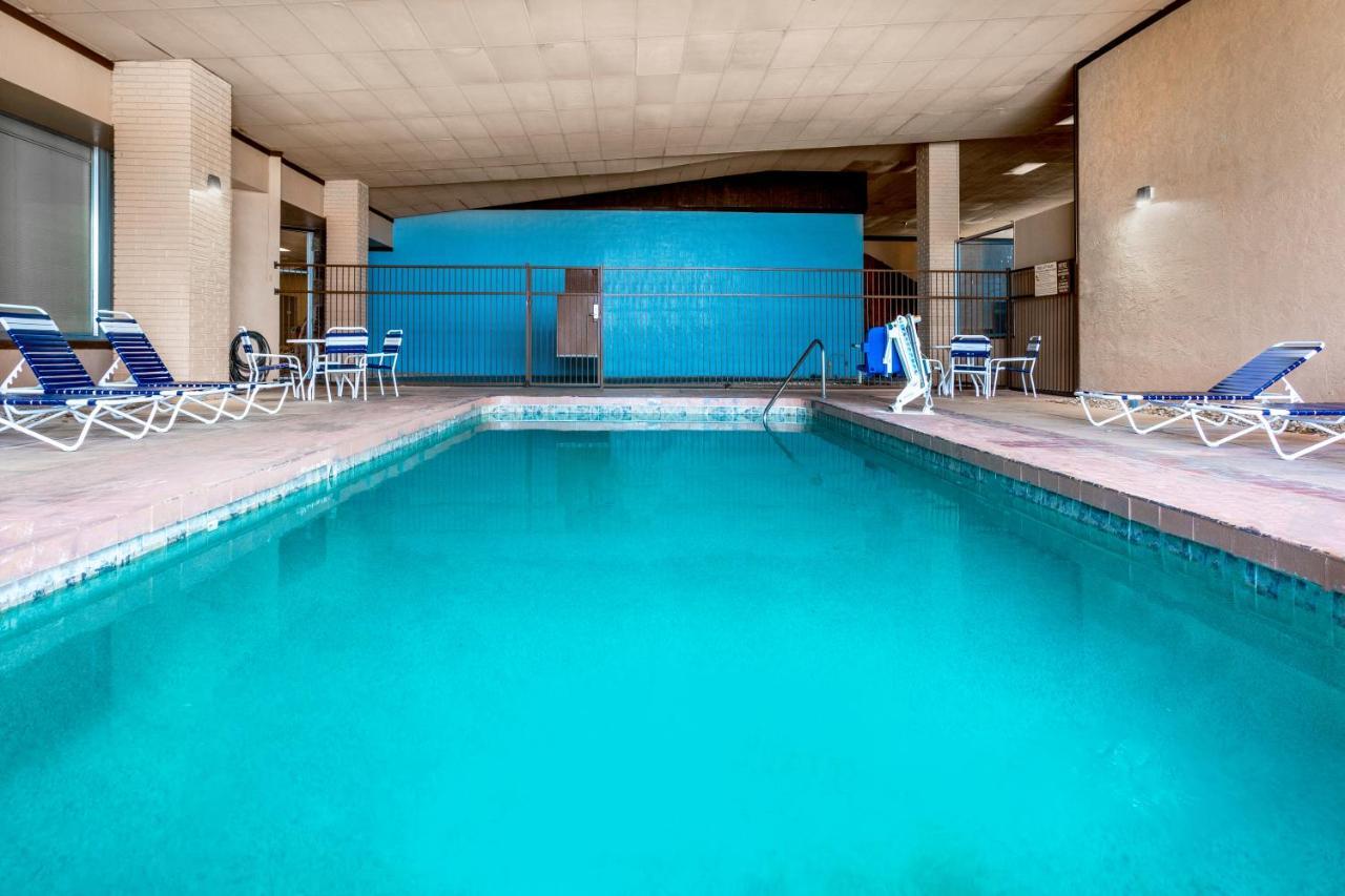 Days Inn & Suites By Wyndham Clovis Exterior foto